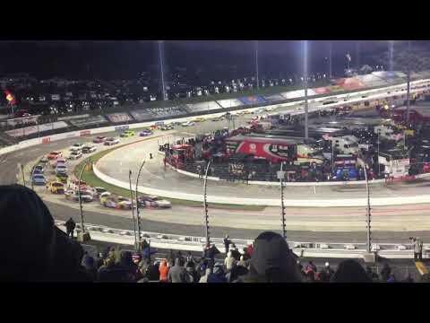 Kyle Busch wins Martinsville 2017!