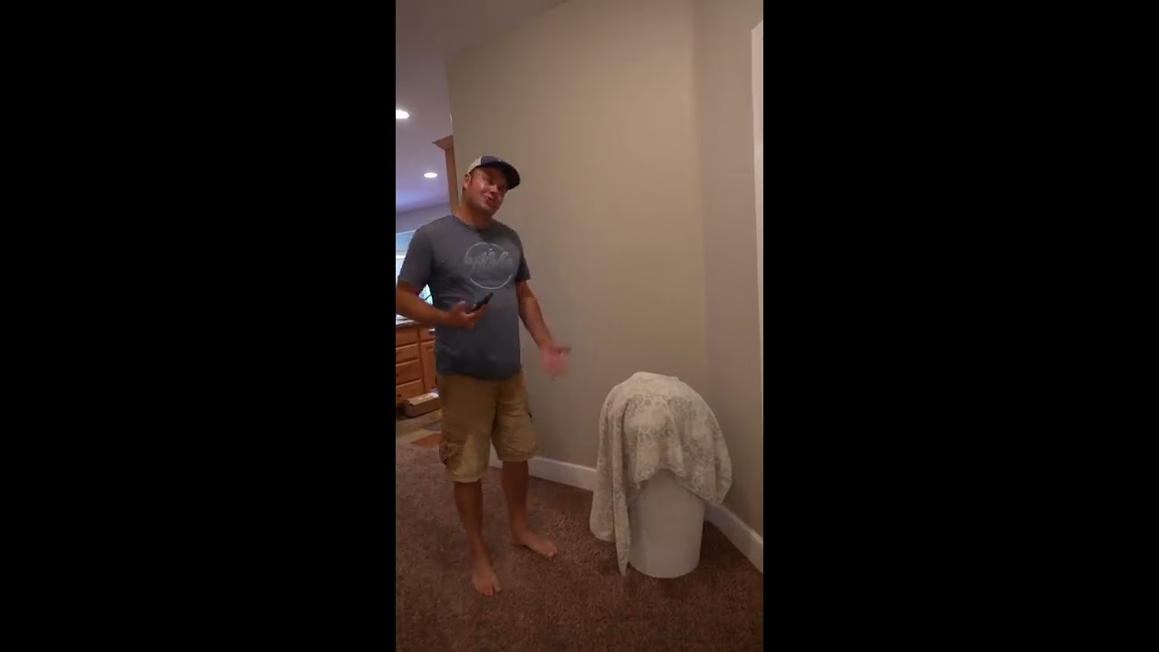 Kade Sings Mahna Shorts