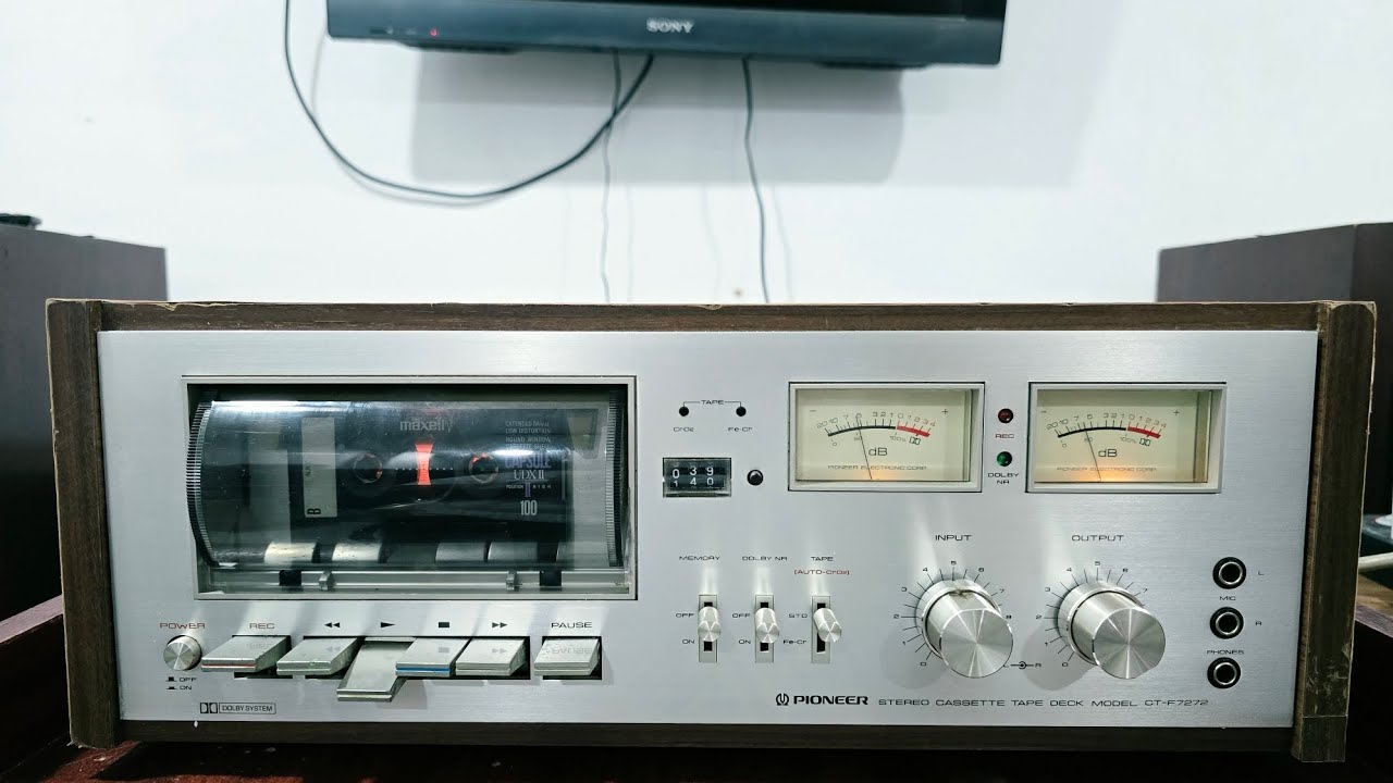 PIONEER Vintage Stereo Cassette Deck With Vu Metre CT-F7272/For