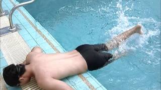 การสอนว่ายน้ำท่าฟรีสไตร์.wmv