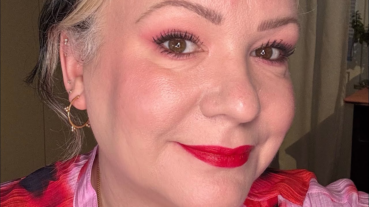 A pink and red Valentine’s Day look❤️🩷