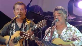 Video thumbnail of "Gipsy Kings -  Djobi Djoba Live"