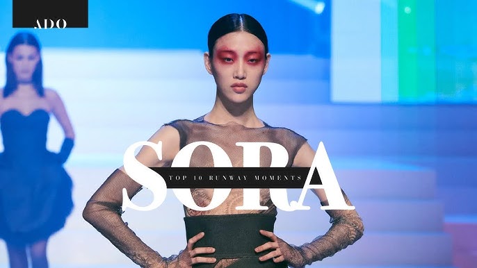 MODELY WAY — Sora Choi for Versace FW22 ready-to-wear