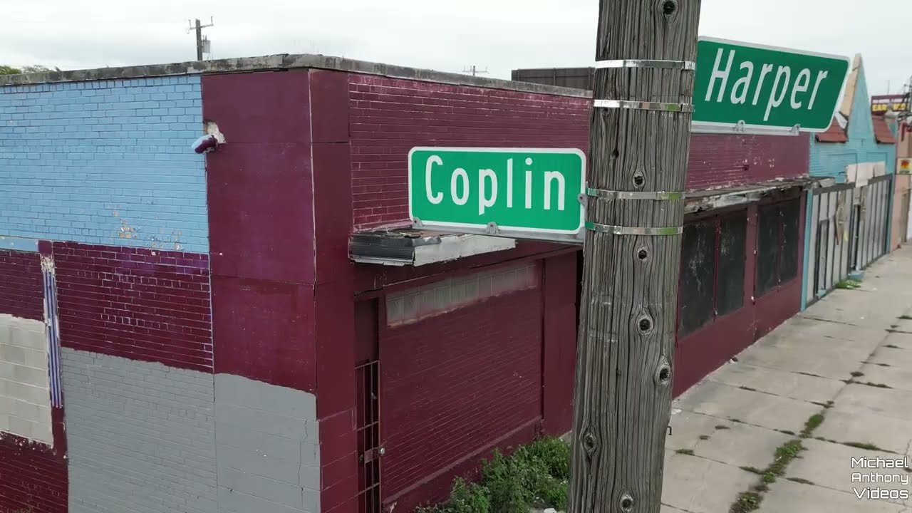 Urban Blight |  Detroit, Michigan