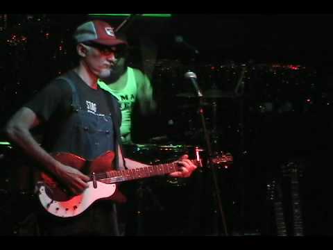 Southern Culture on the Skids: "Voodoo Cadillac" Live 11/11/04 Chapel Hill, NC