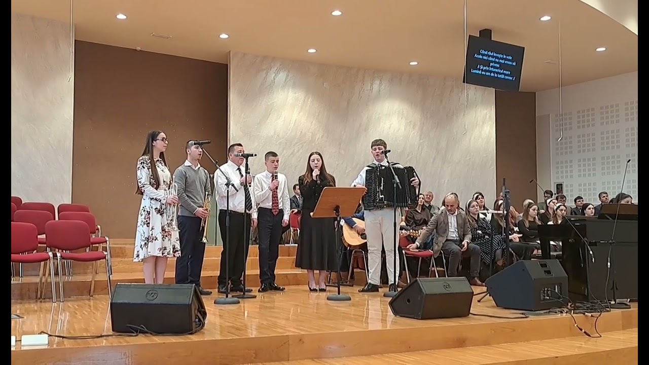 Eu stau pe stîncă și nu mă clatin. Fam. Curelușă. Betel Udine.