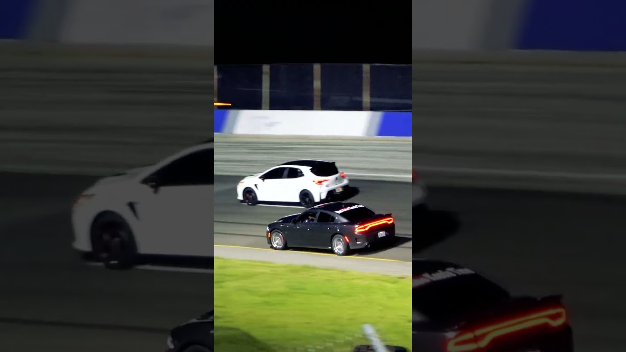 TOYOTA GR COROLLA VS HELLCAT CHARGER SPECTATOR DRAGS AT FREEDOM FACTORY!!!