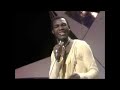 Capture de la vidéo Desmond Dekker - Sing A Little Song (Live Tv 1975)