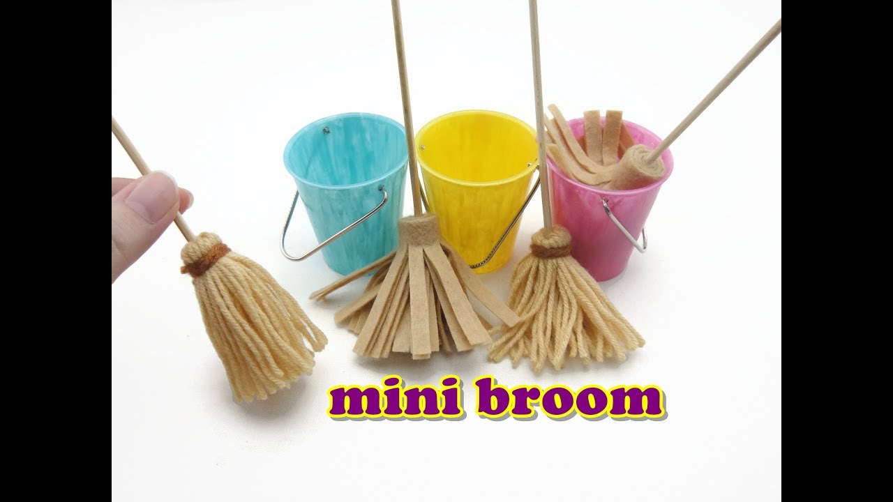 N/V Miniature Mop Dustpan Bucket Brush Housework Cleaning Tools Set Dollhouse Garden Accessories for Barbie Dolls