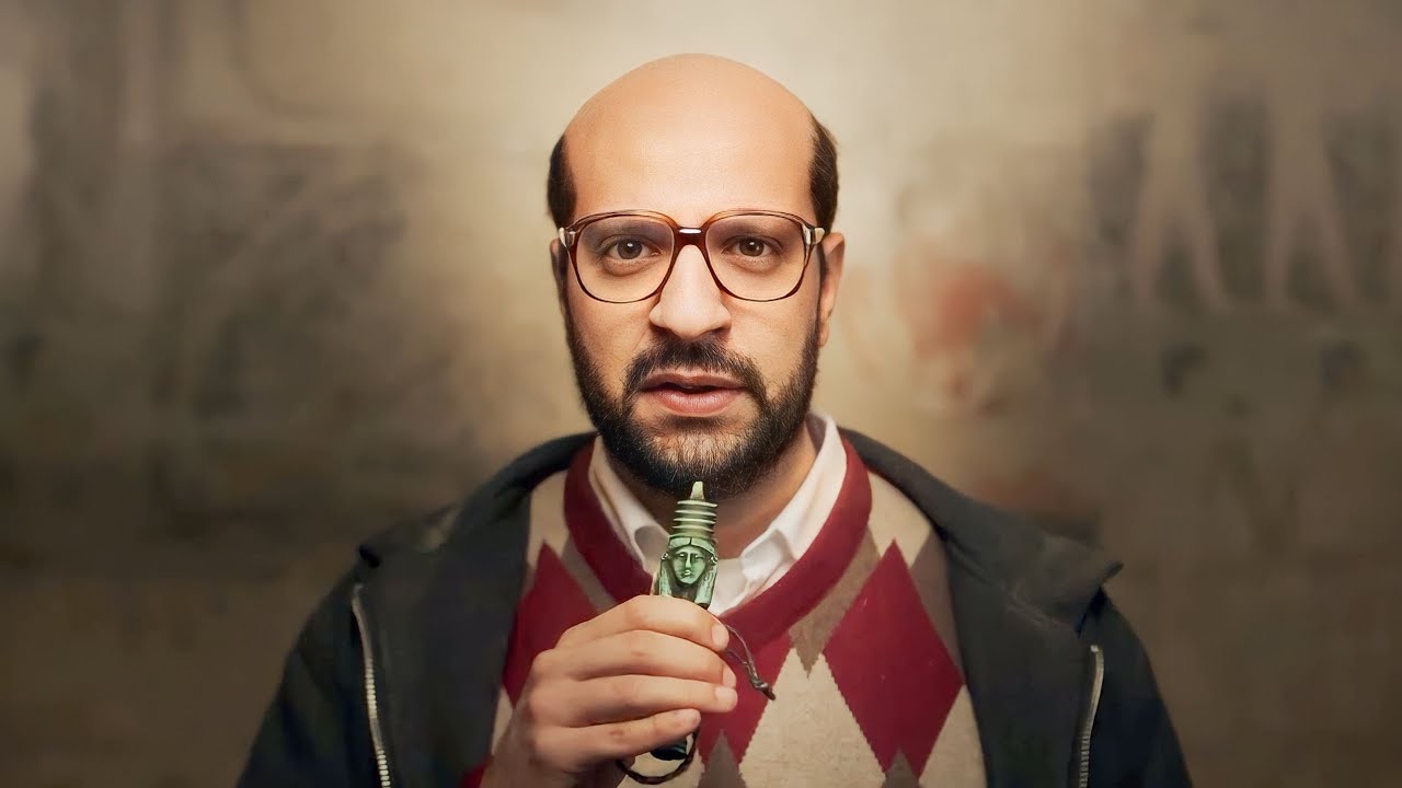 بيلاقي صفارة سحرية بتخليه يرجع بالزمن ويصلح أي غلطة عملها زمان.. ملخص مسلسل الصفارة