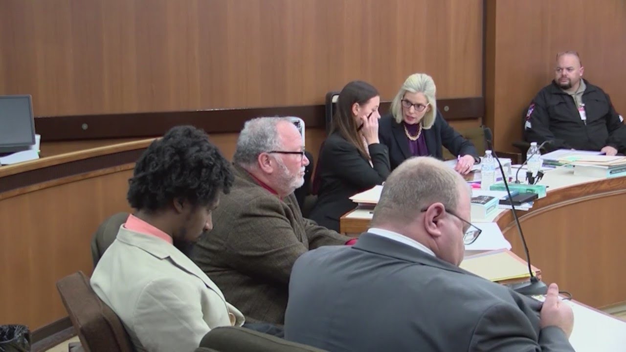 Trial underway for man accused of killing girlfriend - YouTube