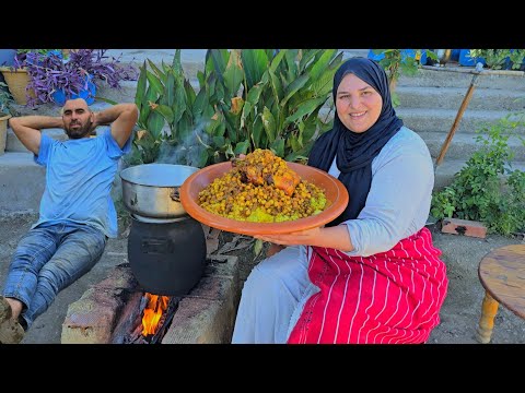 تحضير كسكسو بدجاج وتفاية فوق الكانون قال الشاعر نعيش بكرامتي مكروه ولا ديوتي محبوب