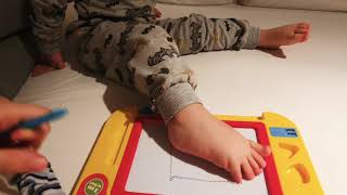 Toprak Hem Resim Hem Espri Yapıyor