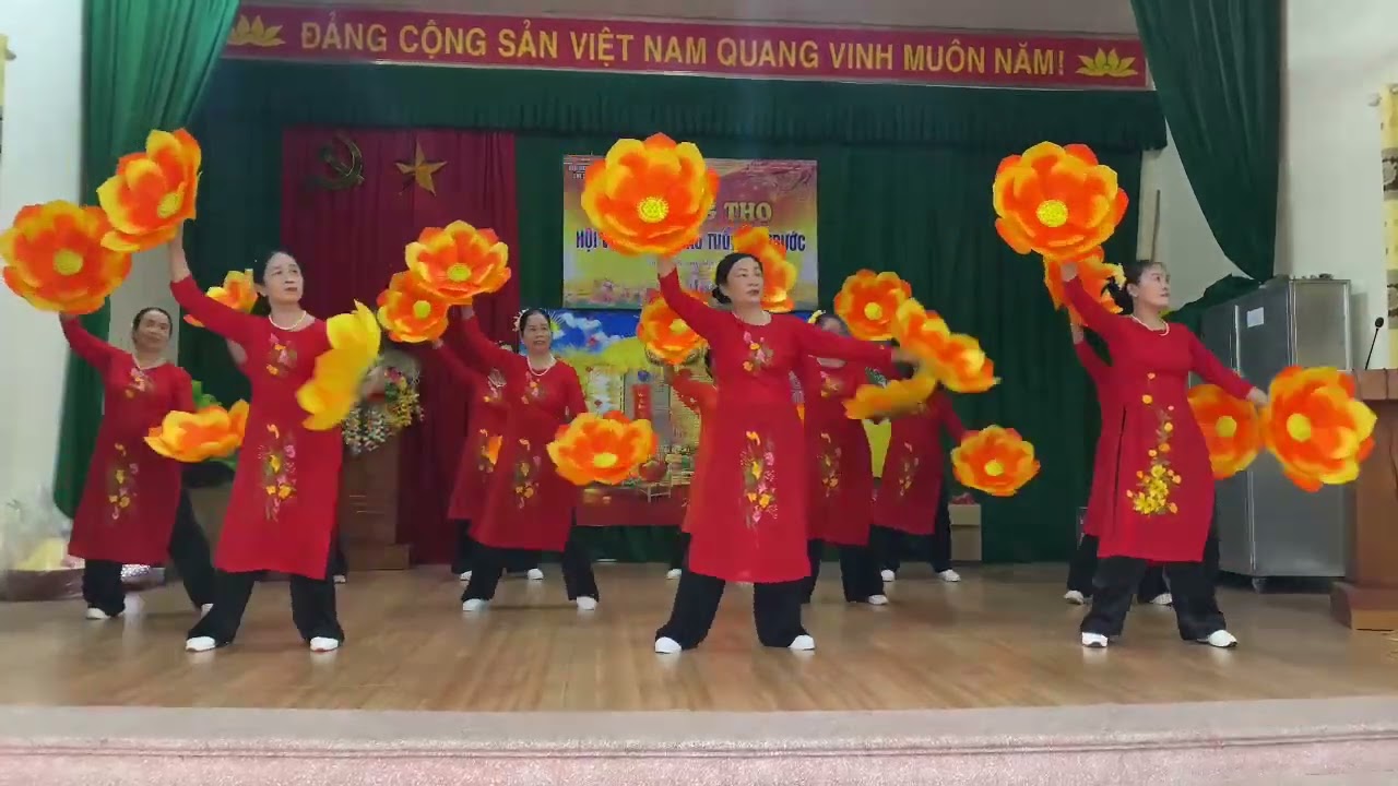 Lễ Mừng Thọ TDP Trước Phường Tân Tiến 