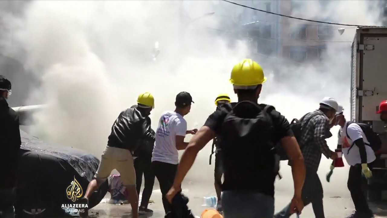 تتواصل الاحتجاجات في ميانمار بعد يوم من مقتل 18 شخصاً