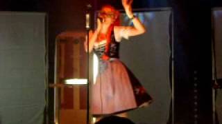 WELLE:ERDBALL - Poupée De Cire (Cover FRANCE GALL - Live Gothic Festival Waregem 2009)