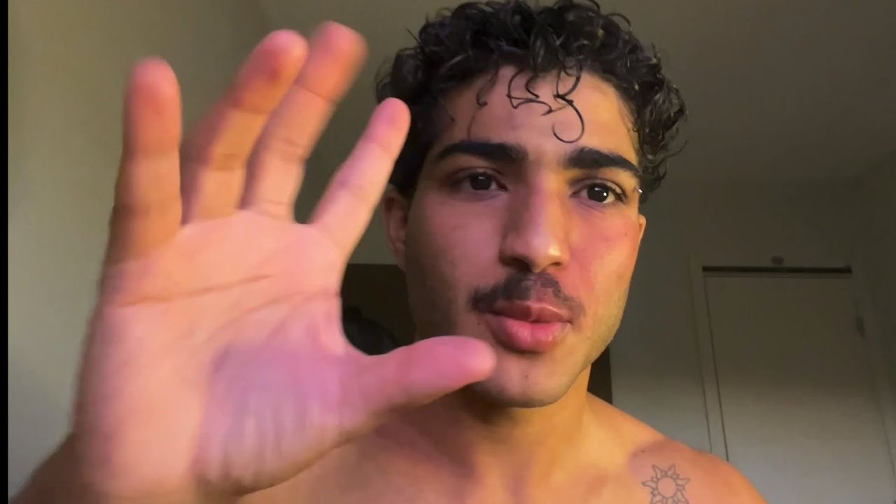 meu primeiro asmr 😴 (do ano xd) sons de boca, tapping, sussurros caseiro