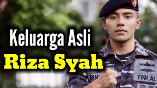 KELUARGA ASLI RIZA SYAH,AGAMA,DAN KARIRNYA