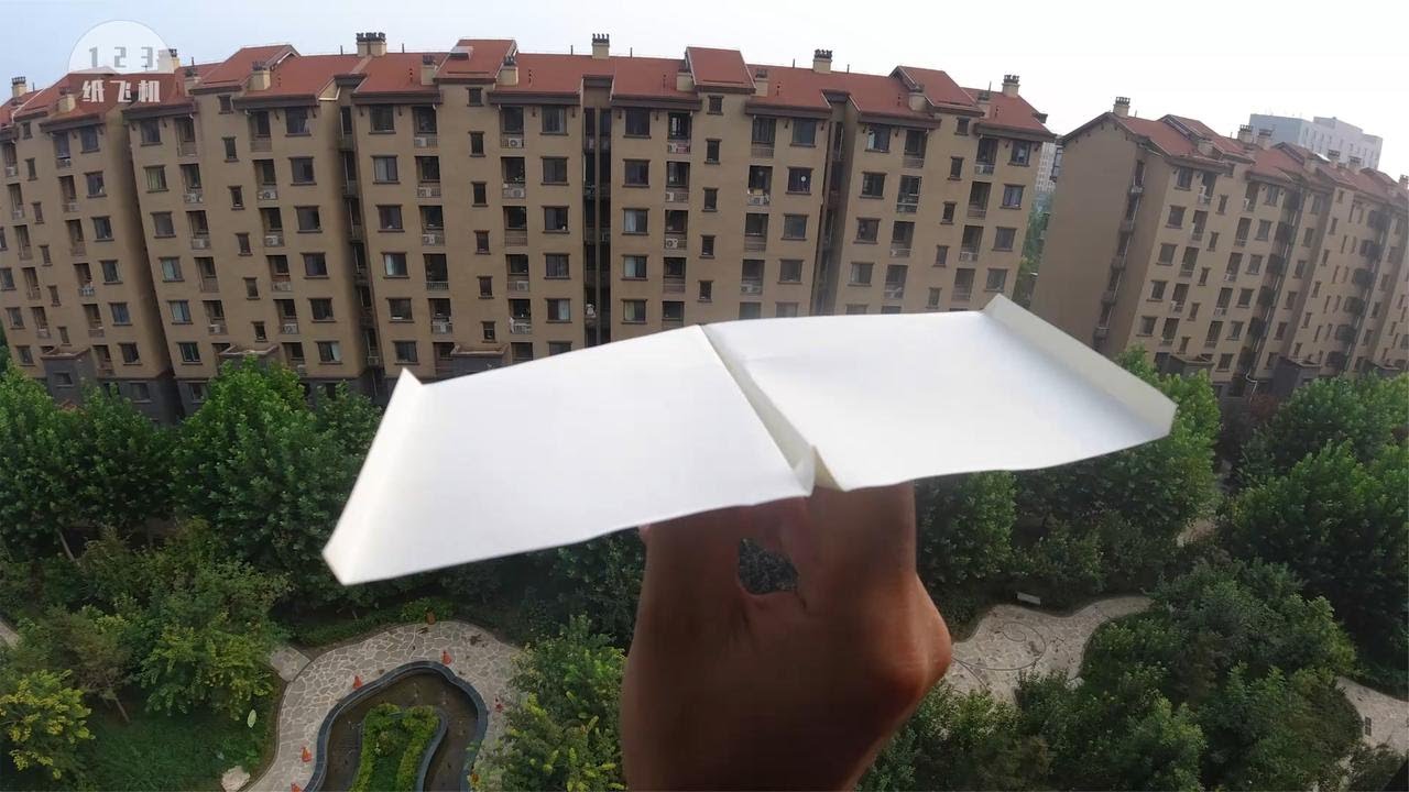 How to use A4 paper to fold a powerful paper airplane in the air, in ...