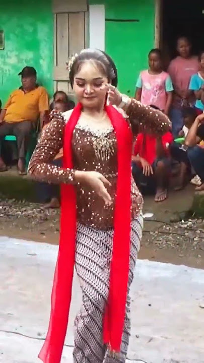 MBAK SEPTI KINYIS KINYIS