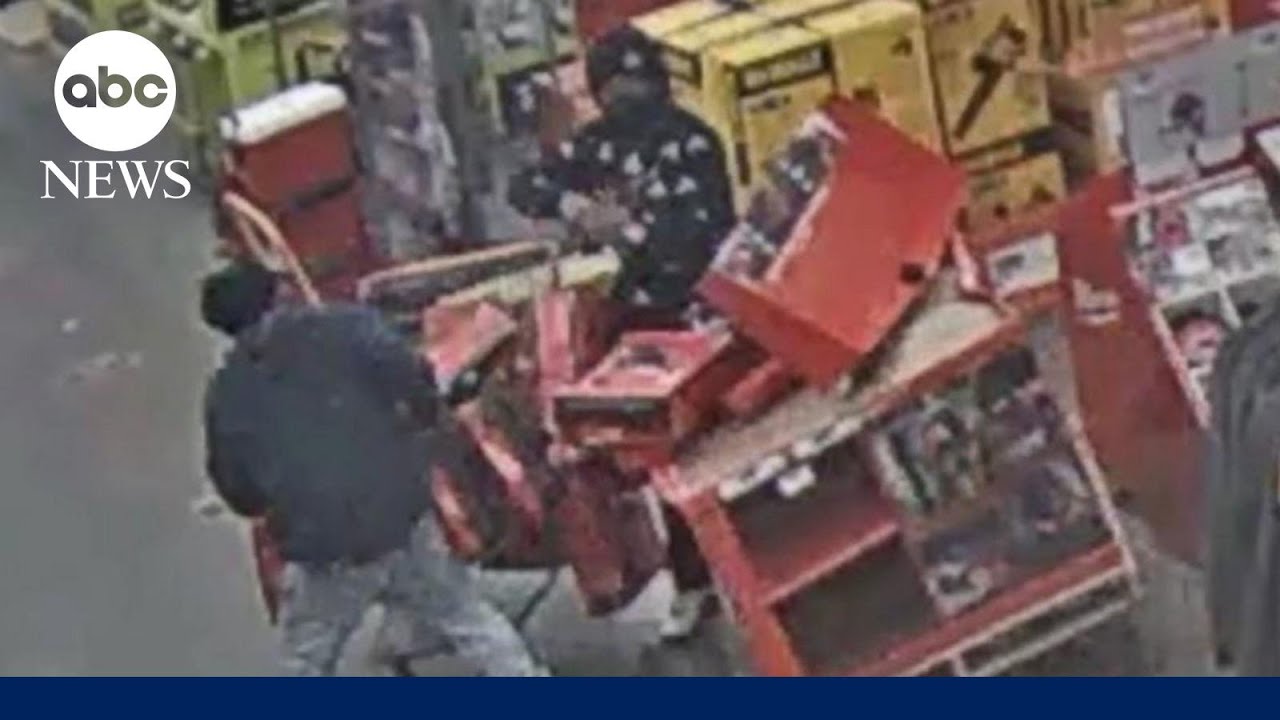 ⁣Big name retail stores now targeted by gangs in organized hits: Investigators | Nightline
