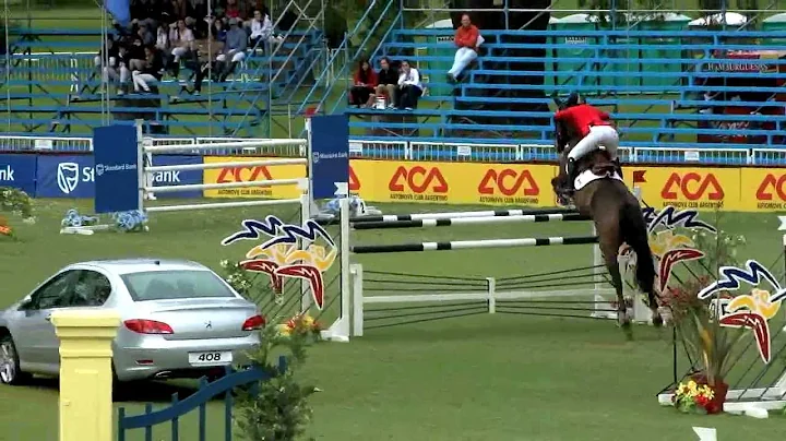 Tamie Phillips in her Canadian Equestrian Team Dbut.