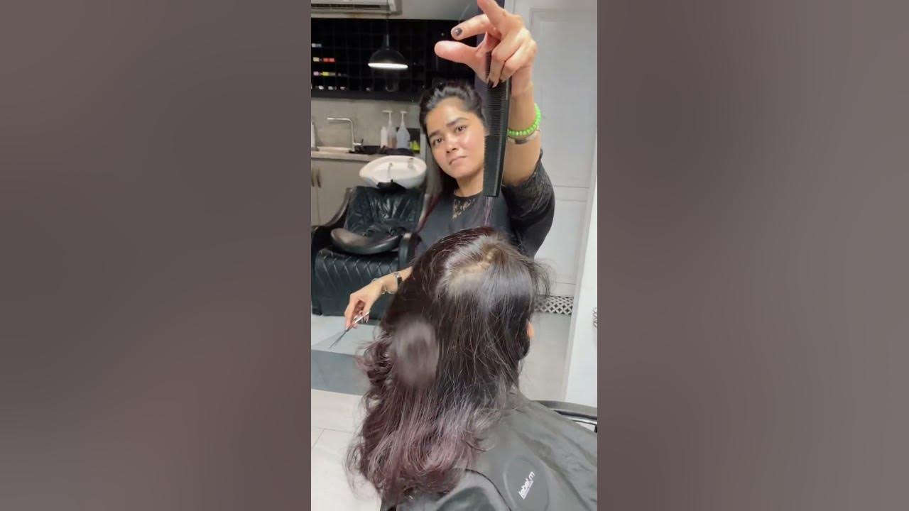 Munazah signature haircut 💇‍♀️ - YouTube