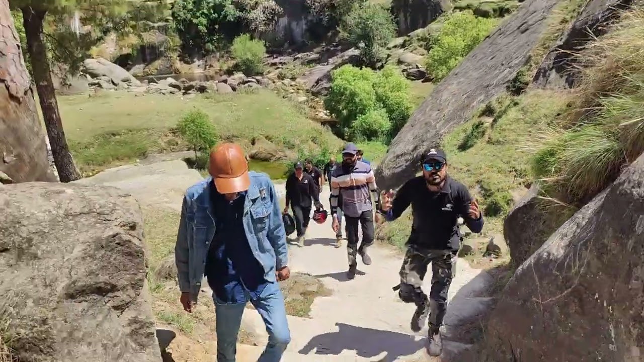 Narrar Waterfall hike