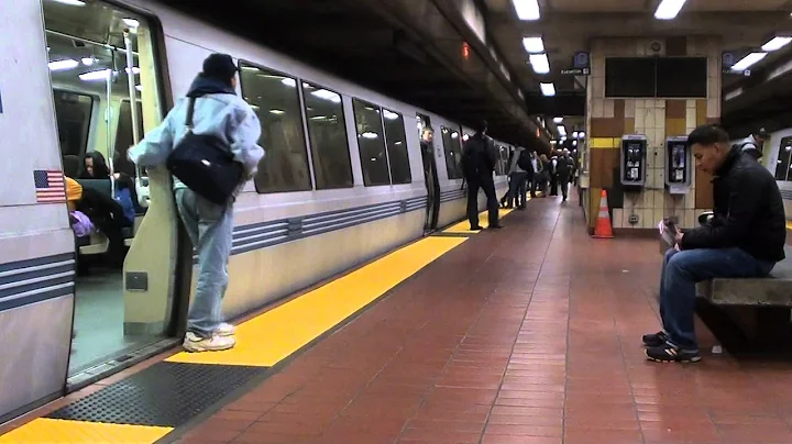 Daly City Train Arriving at 24th St. Mission BART (HD)