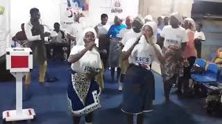 EWE SONG AND DANCE BY SHILOH YOUTH CHOIR IN CHRIST OF HEAVEN
