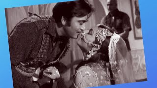 Dekho Raaja Dekho Asha Bhosle Pran Jaye Par Vachan Na Jaye Op Nayyar Sh Bihari