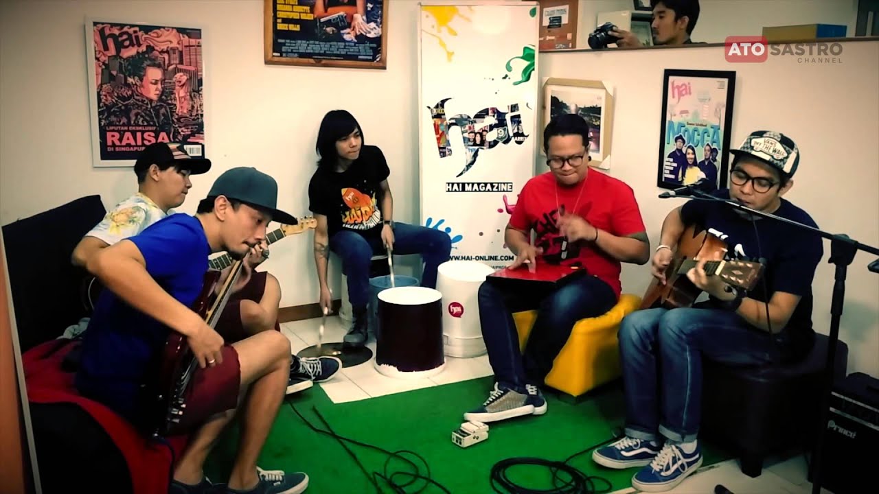 Bersama Taklukan Dunia (Rocket Rockers) YouTube