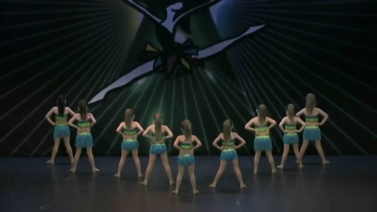 SHAKE YOUR GROOVE THING - Premiere Studio of Dance - YouTube