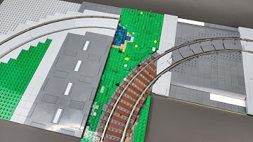 Lego Train Curve VS Trix Brix