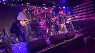 Gramercy Arms with Hilken Mancini - &quot;Yesterday&#39;s Girl&quot; (live at the Midway Cafe, JP, MA 2/25/23)