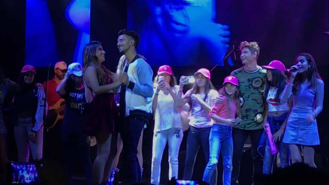 Perfect-Sarah Silva, Gran rex