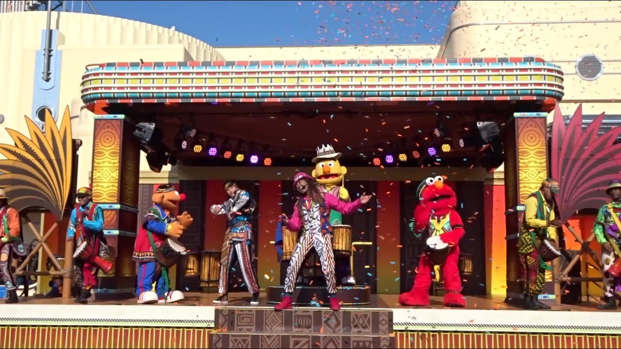 セサミストリート フリップクロック スケッチマグカップ(食器)｜SESAME STREET MARKET/公式通販サイト