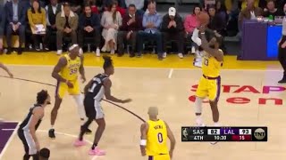 LeBron James 5 THREES in 3 minutes, looking like Steph Curry