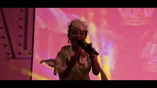 宝贝姐妹Tracy Ong Teresa Ong 司仪海军部国庆歌台之夜 2/8/26 ADMIRALTY NATIONAL DAY GETAI NIGHT 鮮紅演唱