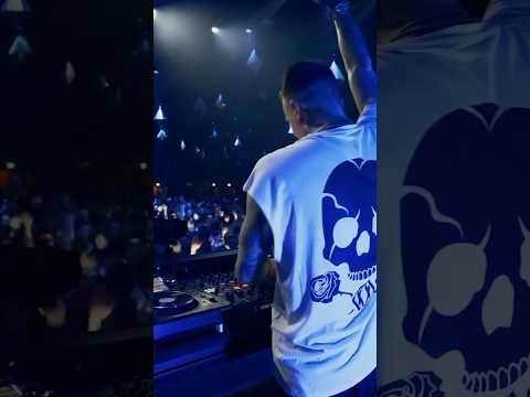 Did somebody ask for 3 minutes of ​⁠@Blasterjaxx playing at ​⁠@tomorrowland Winter? ❄️ #shorts