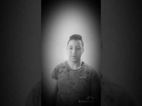 لالا تبقا معديا لالا سلمش عليا لا عيني في عنيها وعنيها في عنايا