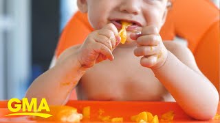 When to introduce your baby to food allergens, according to an expert l GMA