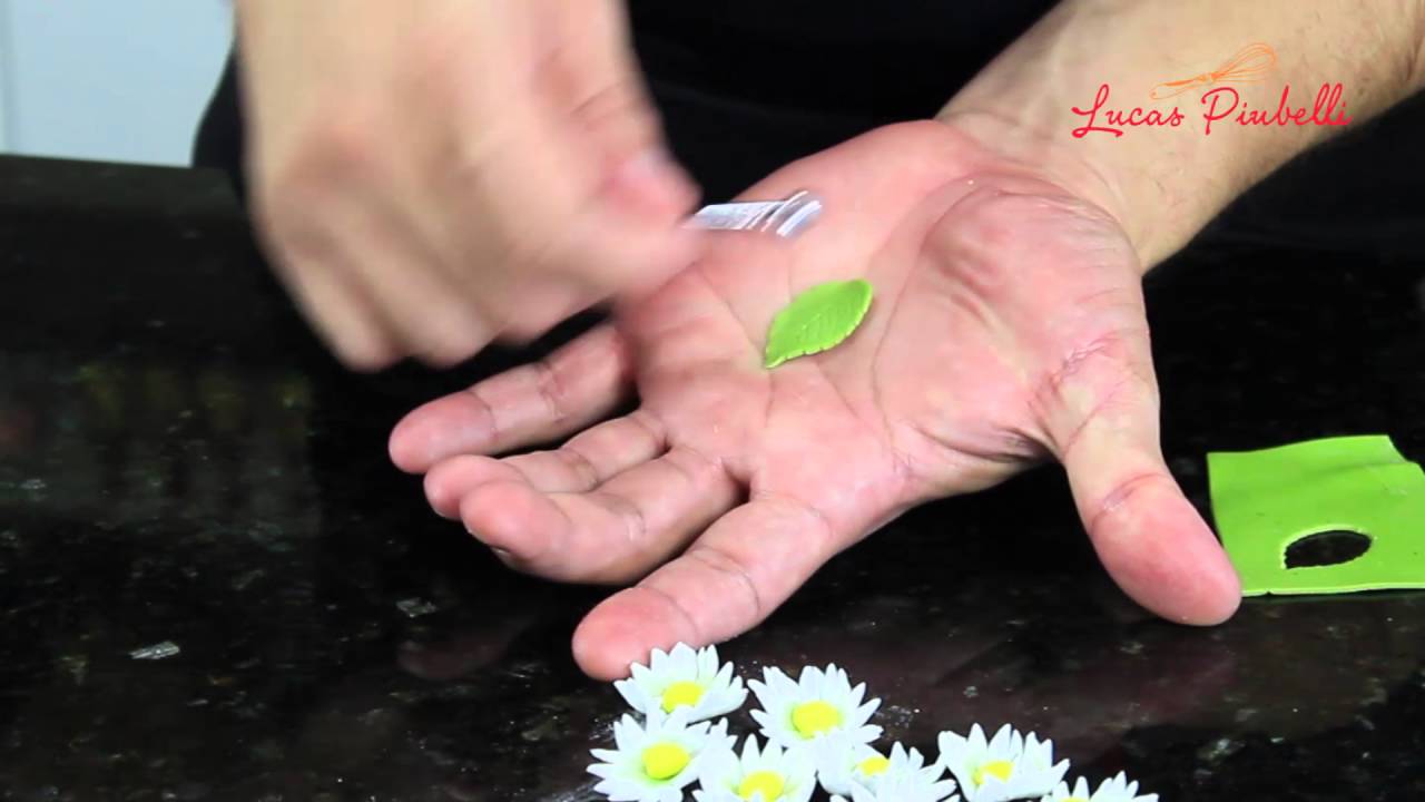 Como Fazer Margaridas, mini folhas e cerejas de Pasta
