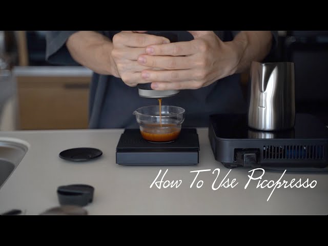 日本初！】ポータブルエスプレッソマシン(picopresso)の使い方 - YouTube