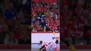 Luc Abalo ? Gravity ?✈️ handball håndbold eurom goals ehfeuro