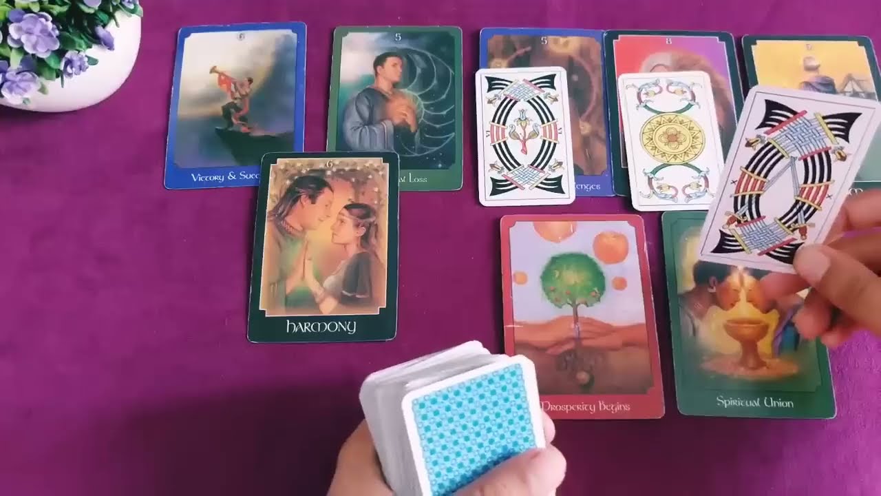 تاروت برج الثور الحبيب خايف يخسرك 🥹❤️‍🔥