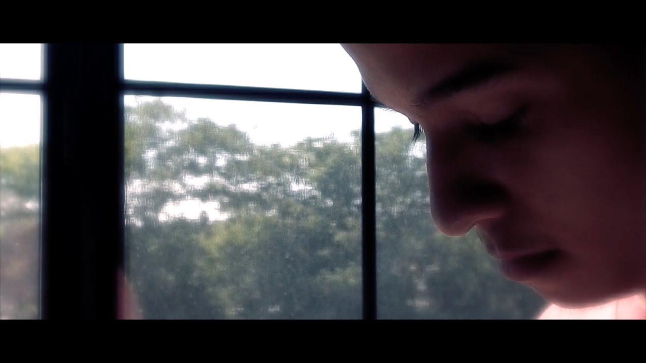 Tonton Jay 1:40 - Lost Memories ft. Young z (Official Music Video) di YouTube Tonton Jay 1:40 - Lost Memories ft. Young z (Official Music Video) di YouTube