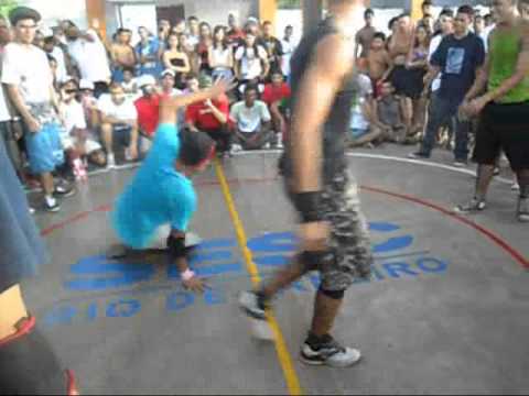 Bboy Lio macaquinho pirueta 2009! turbilhao hiphop