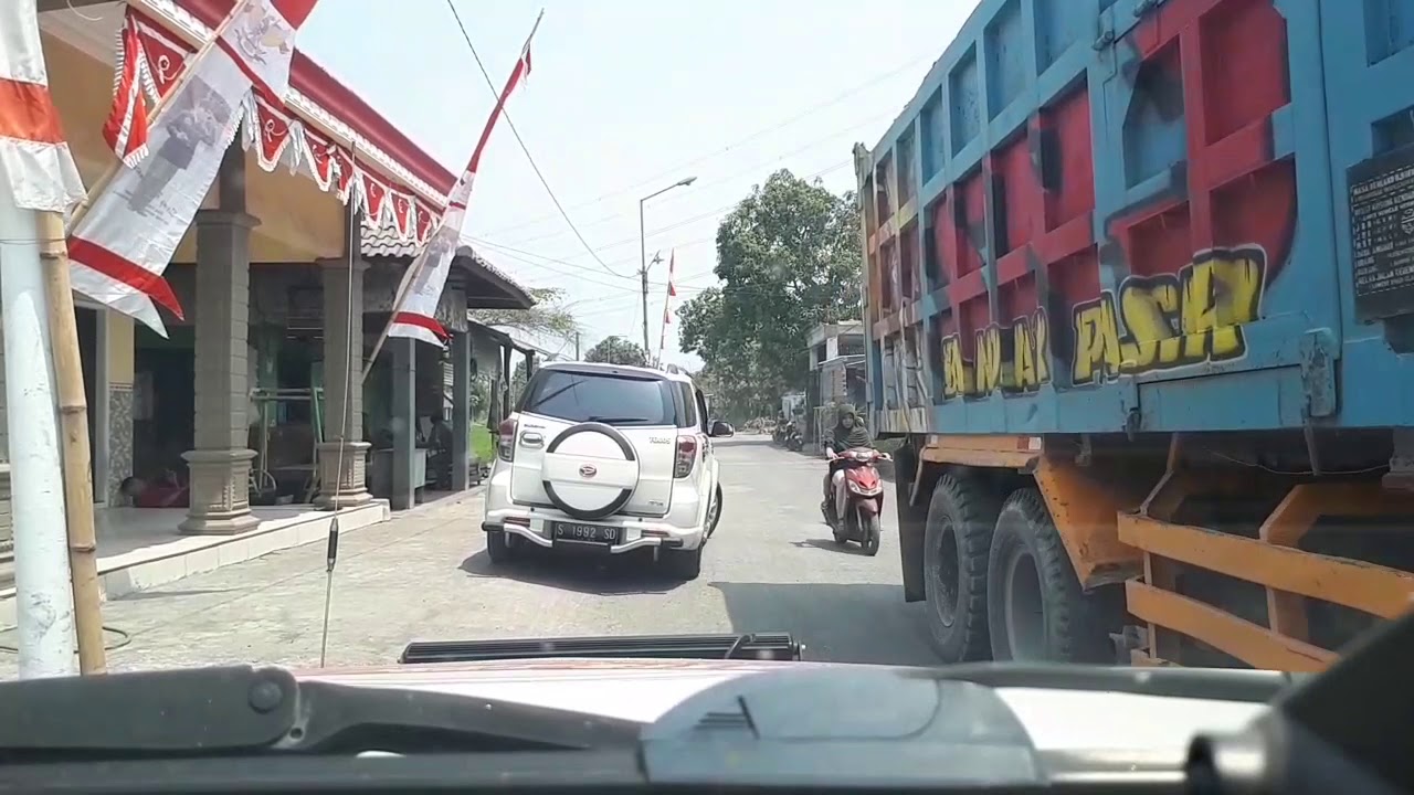 JALAN TIKUS  KEJAPANAN GEMPOL