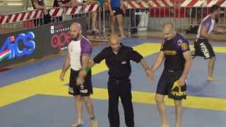 Sagi Dodev Vs Patryk Galkowski - European Open No-Gi 2013 - Purple Master - Super-Heavy